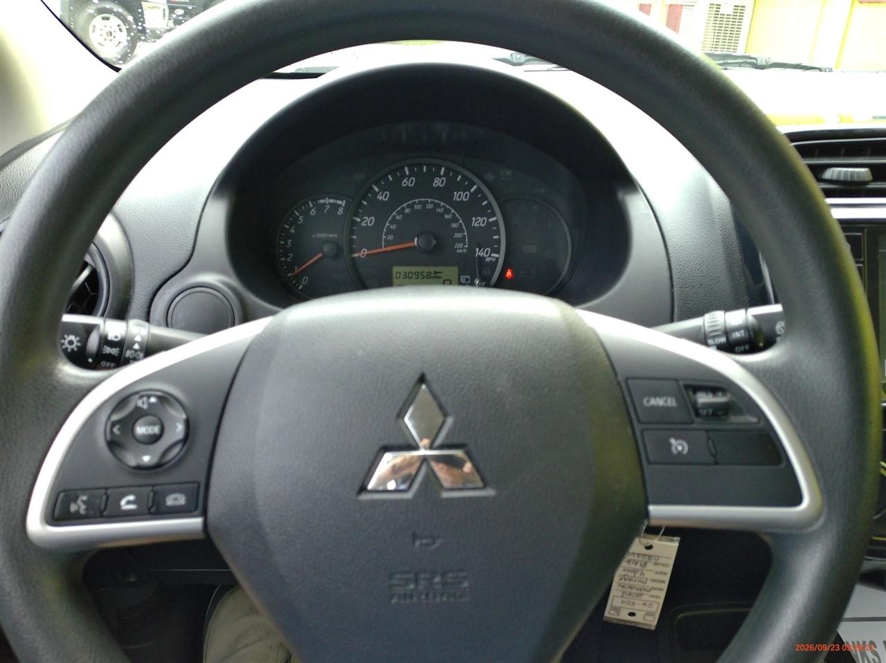 Mitsubishi Mirage ES CVT 2024