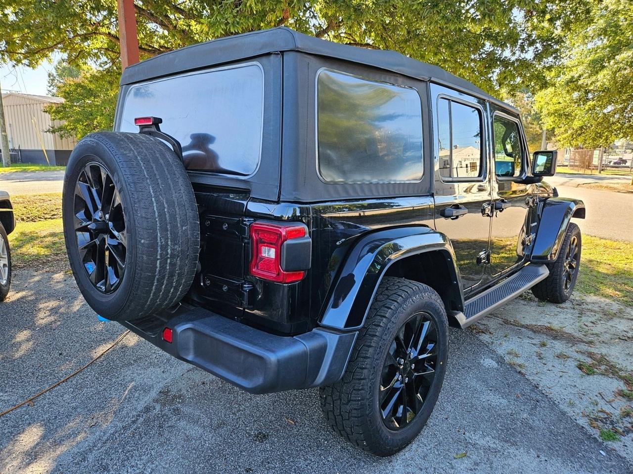 Jeep Wrangler 4xe Unlimited Sahara 4x4 2022