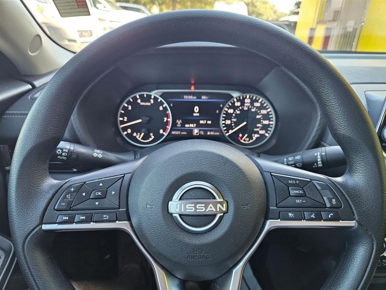 Nissan Sentra SV CVT 2025