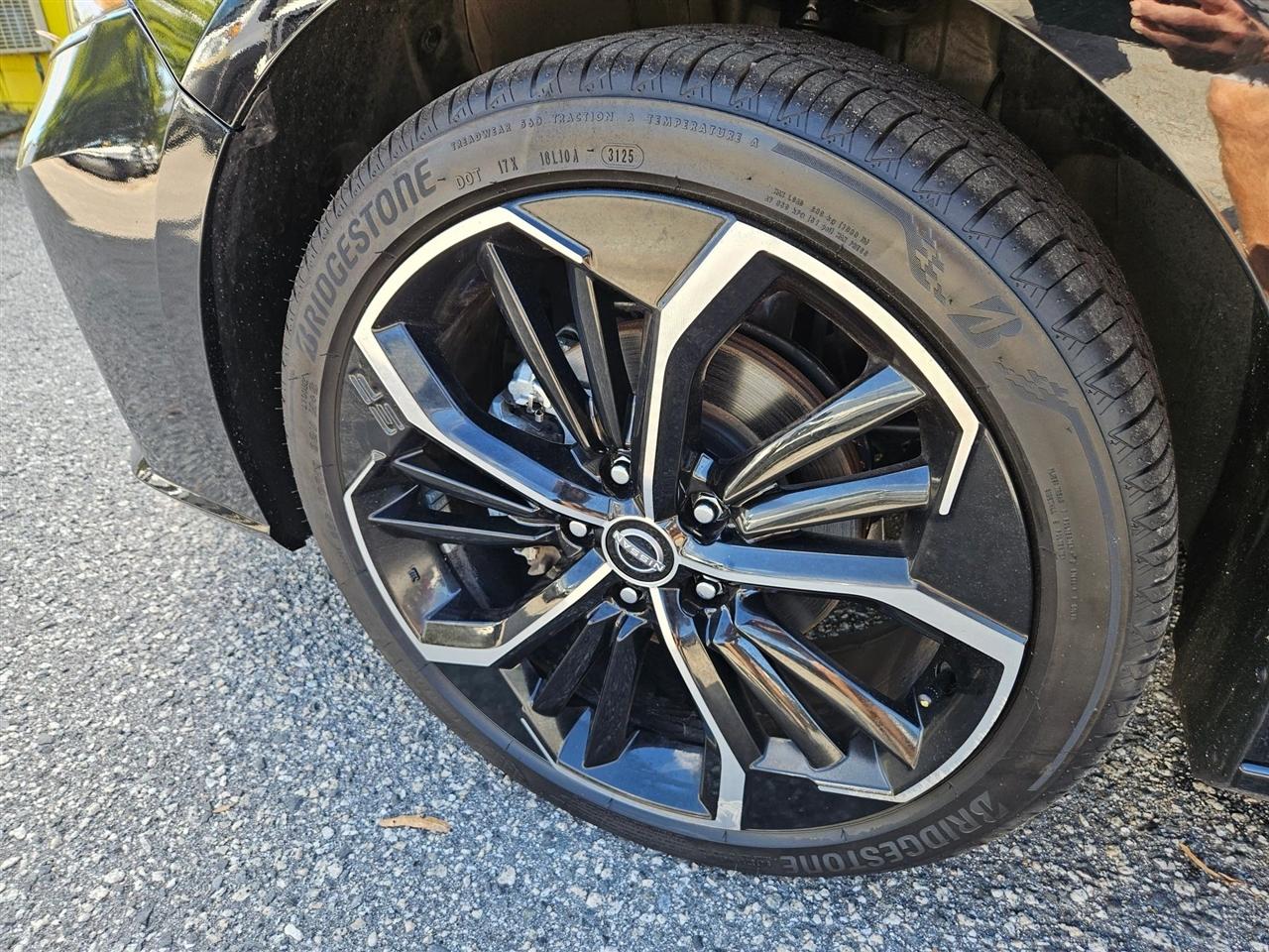 Nissan Altima SR AWD 2025