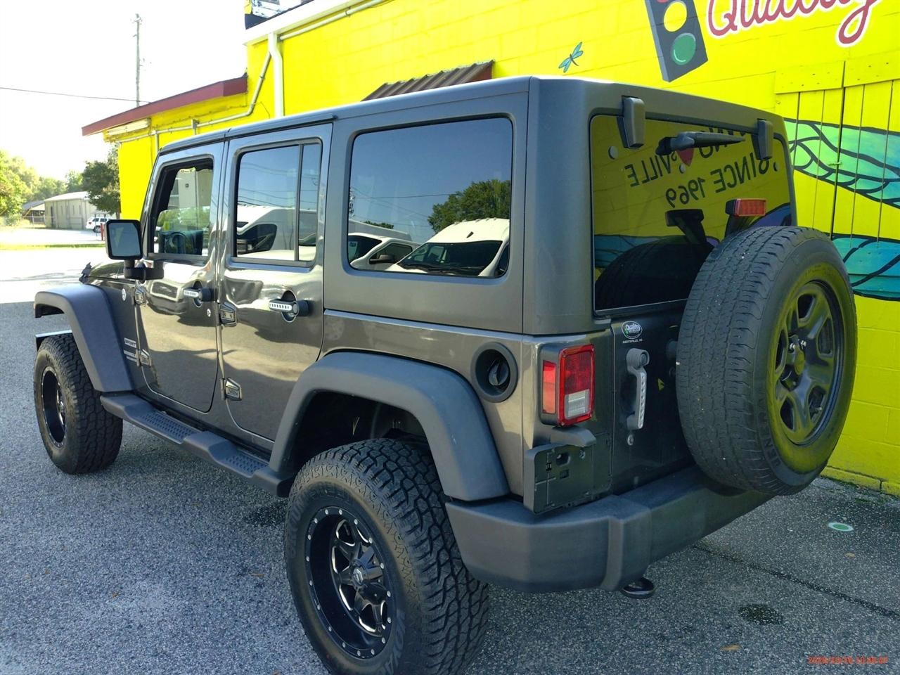 Jeep Wrangler Unlimited Sport 4x4 2017