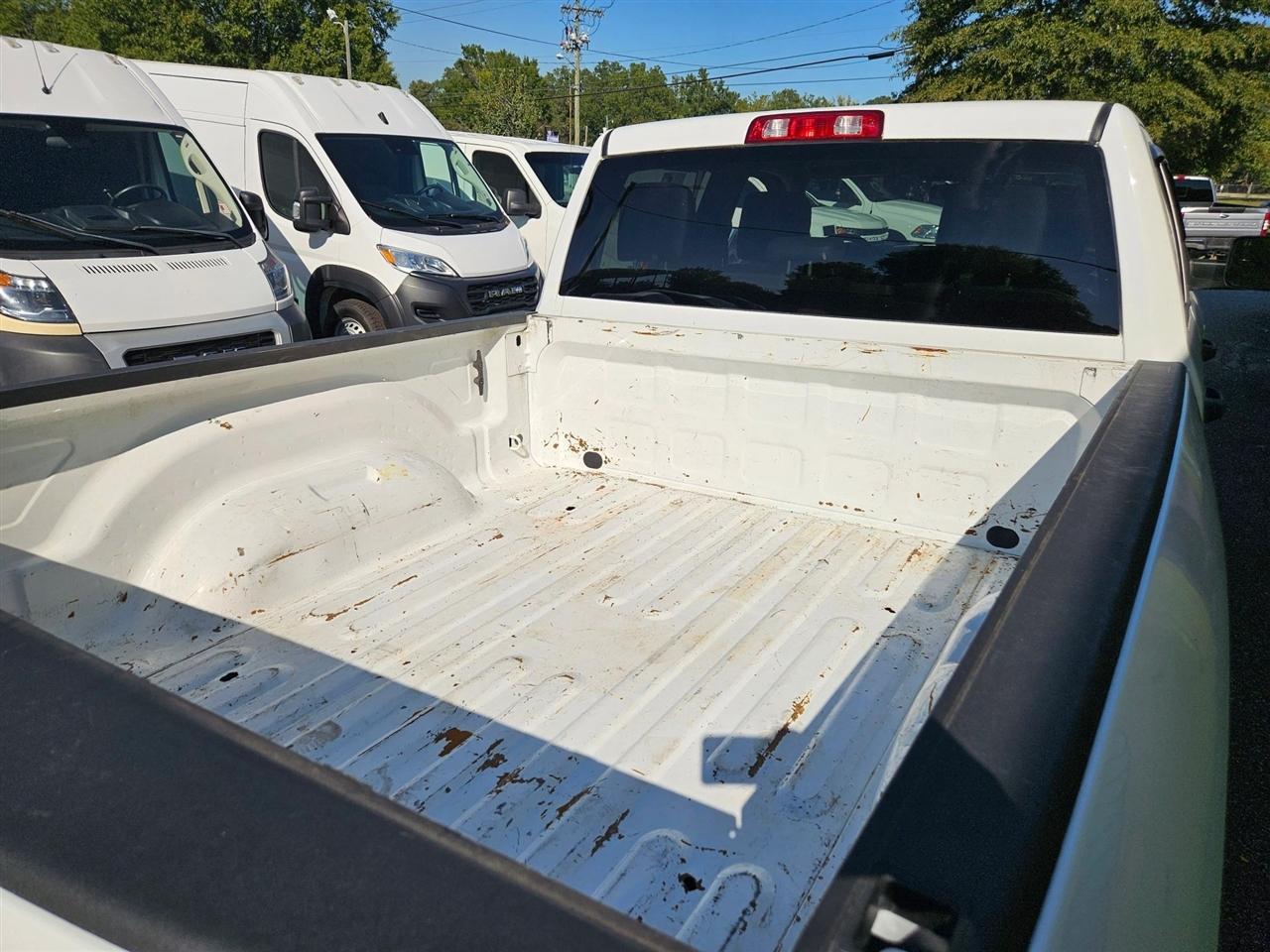 RAM 2500 Tradesman 4x4 Crew Cab 6'4" Box 2019