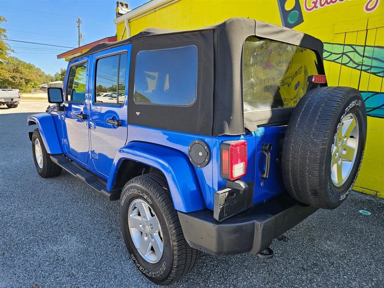 Jeep Wrangler Unlimited 4WD 4dr Sport 2014