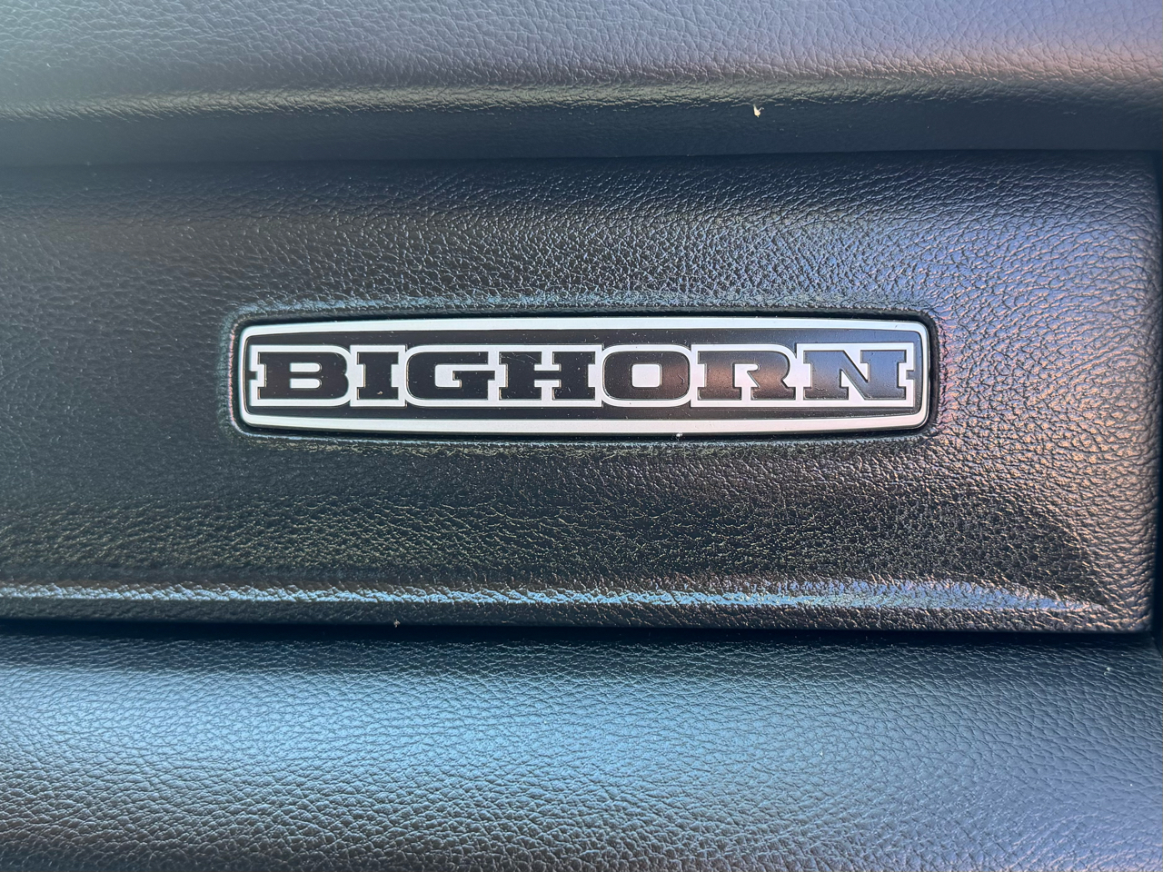 RAM 1500 Big Horn Crew Cab 4WD 2019 RAM 1500 Big Horn Crew Cab 4WD 2019