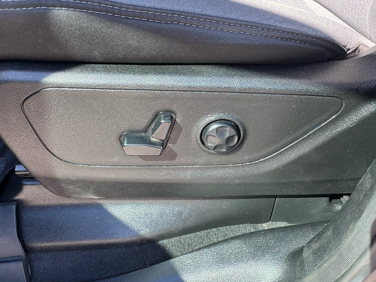 RAM 1500 Big Horn Crew Cab 4WD 2019 RAM 1500 Big Horn Crew Cab 4WD 2019