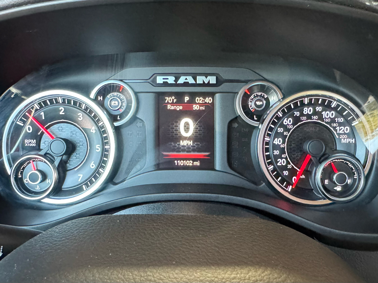 RAM 1500 Big Horn Crew Cab 4WD 2019 RAM 1500 Big Horn Crew Cab 4WD 2019