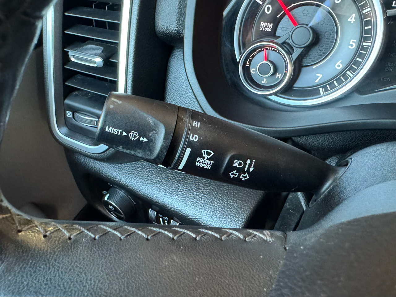 RAM 1500 Big Horn Crew Cab 4WD 2019 RAM 1500 Big Horn Crew Cab 4WD 2019