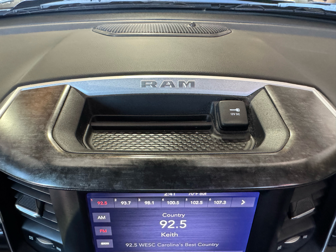 RAM 1500 Big Horn Crew Cab 4WD 2019 RAM 1500 Big Horn Crew Cab 4WD 2019