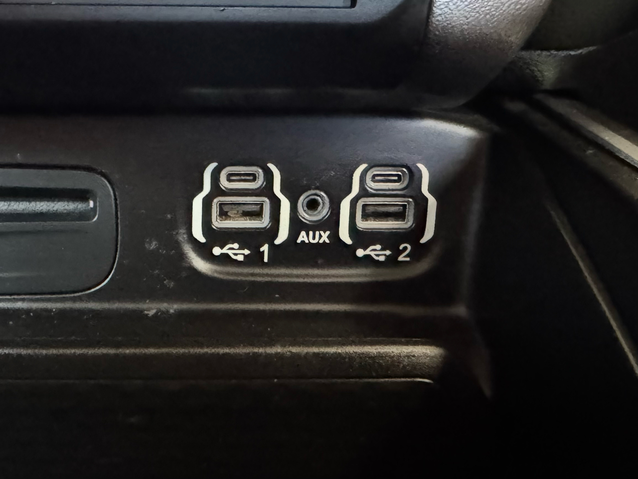 RAM 1500 Big Horn Crew Cab 4WD 2019 RAM 1500 Big Horn Crew Cab 4WD 2019