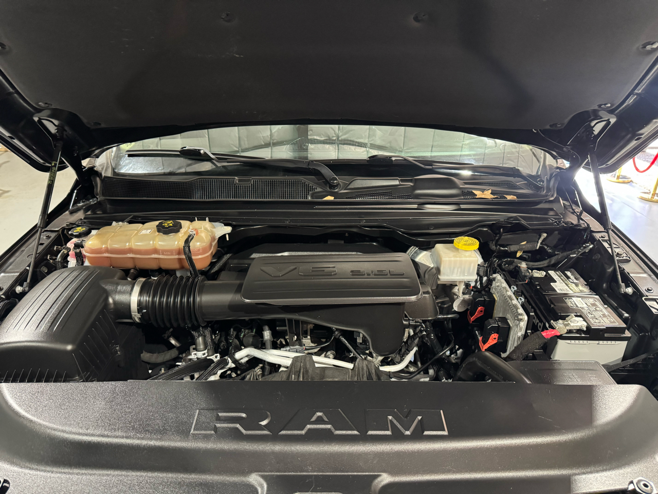 RAM 1500 Big Horn Quad Cab 4WD 2020