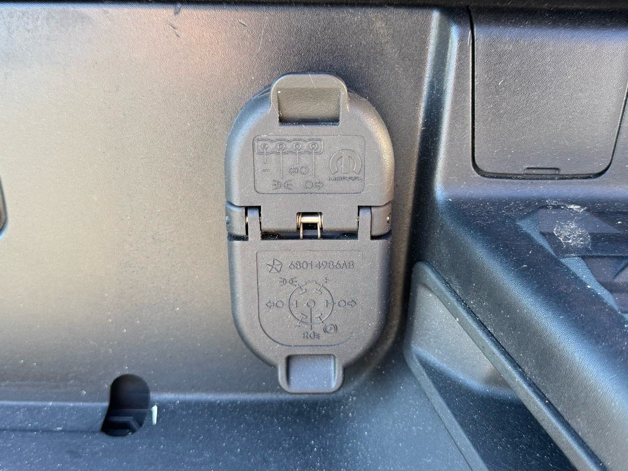 RAM 1500 Big Horn Quad Cab 4WD 2020