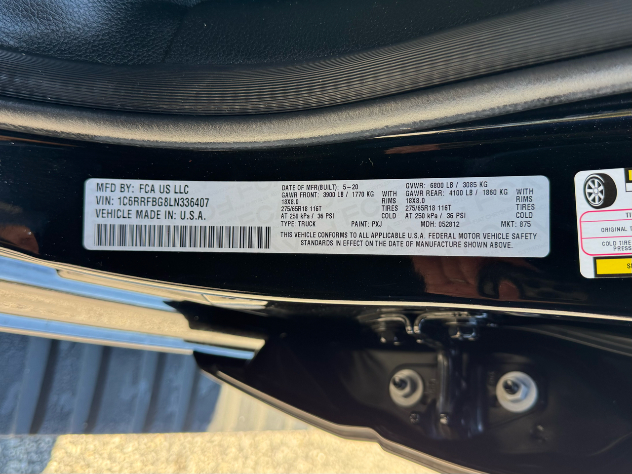 RAM 1500 Big Horn Quad Cab 4WD 2020