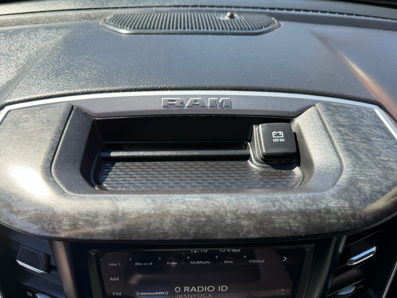 RAM 1500 Big Horn Quad Cab 4WD 2020