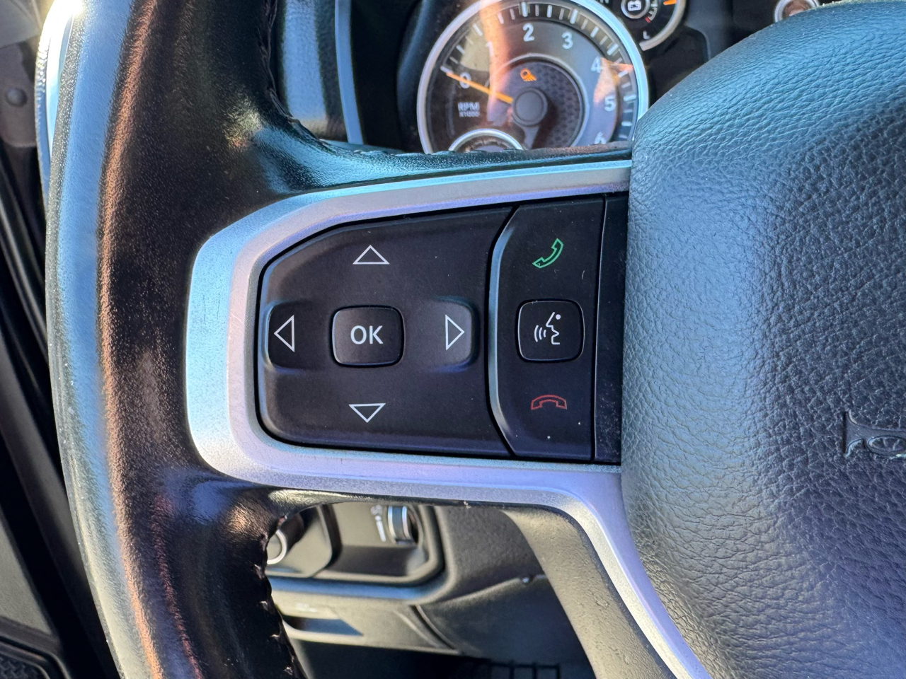 RAM 1500 Big Horn Quad Cab 4WD 2020