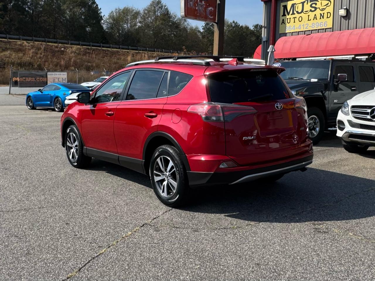 Toyota RAV4 XLE 2017