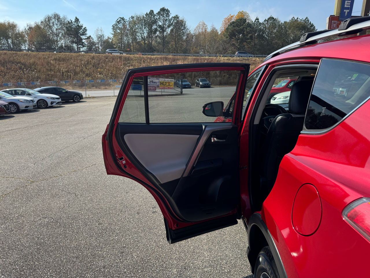 Toyota RAV4 XLE 2017