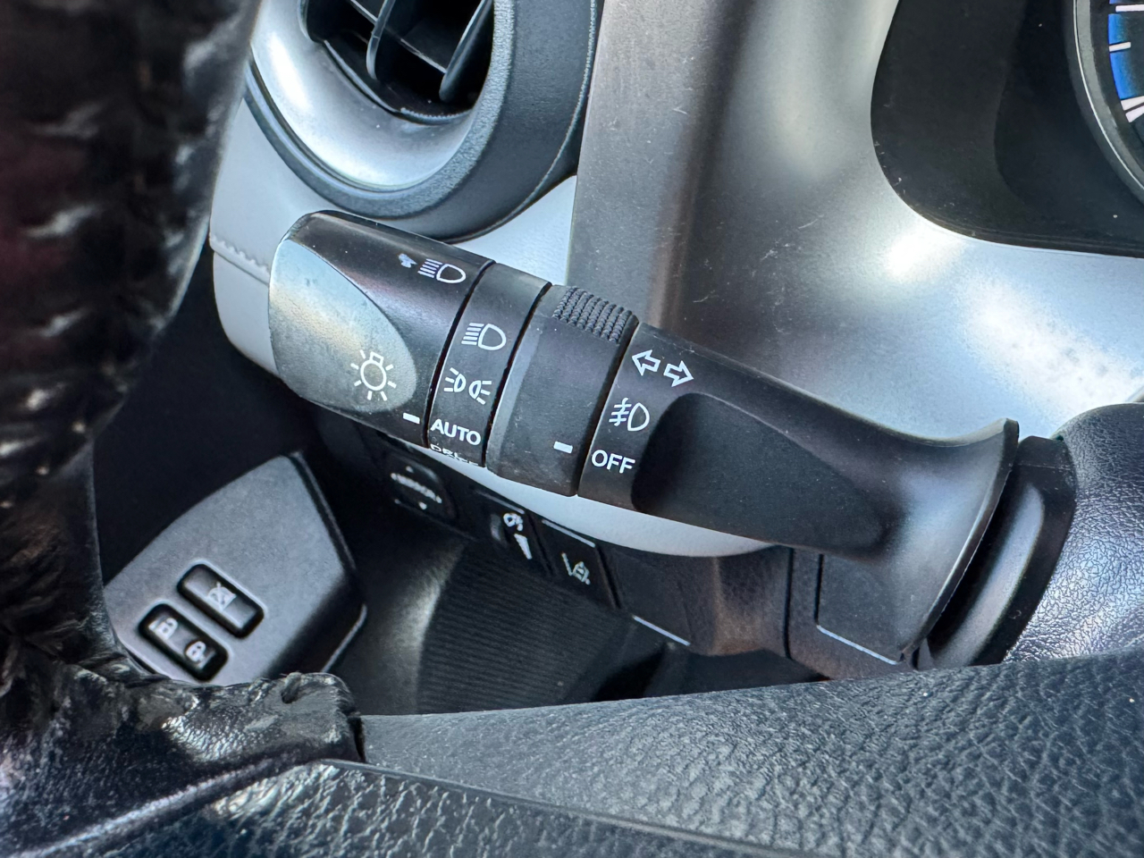 Toyota RAV4 XLE 2017