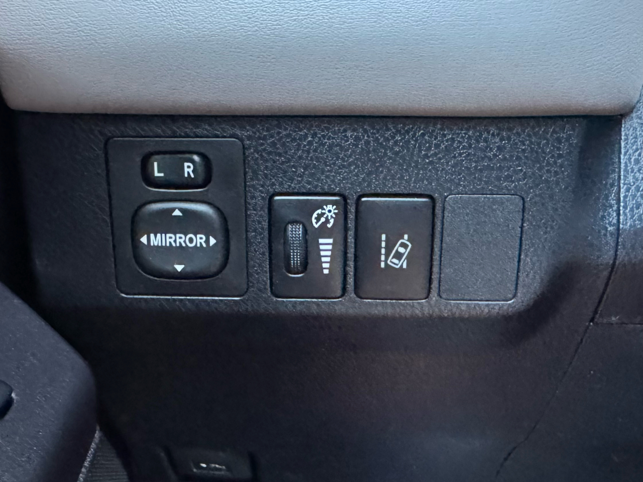 Toyota RAV4 XLE 2017