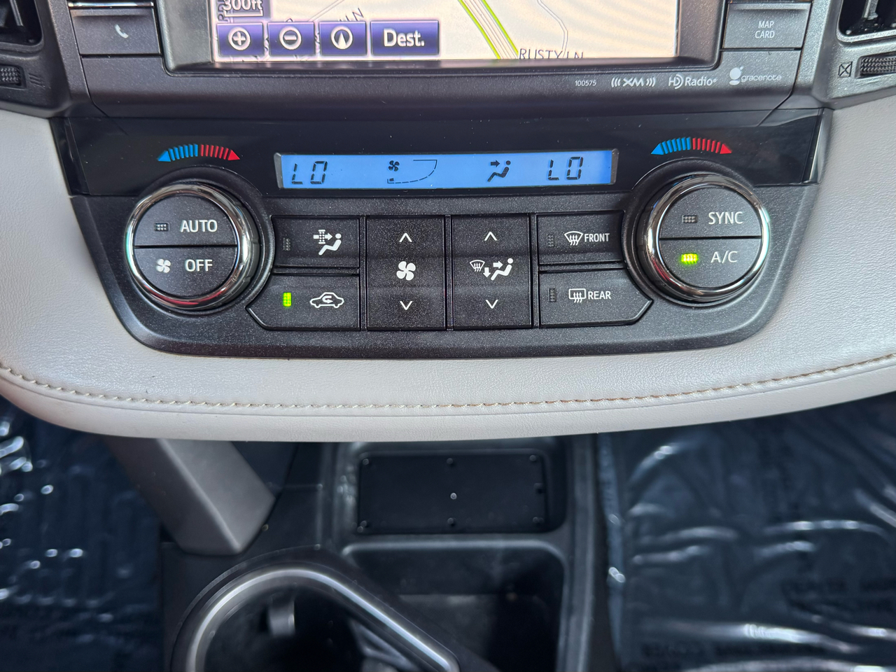 Toyota RAV4 XLE 2017