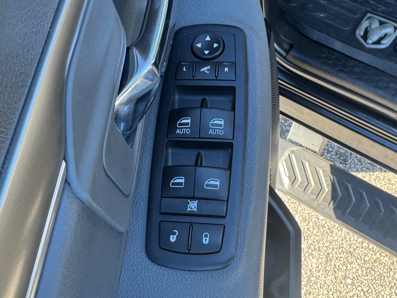 RAM 1500 Classic  2019