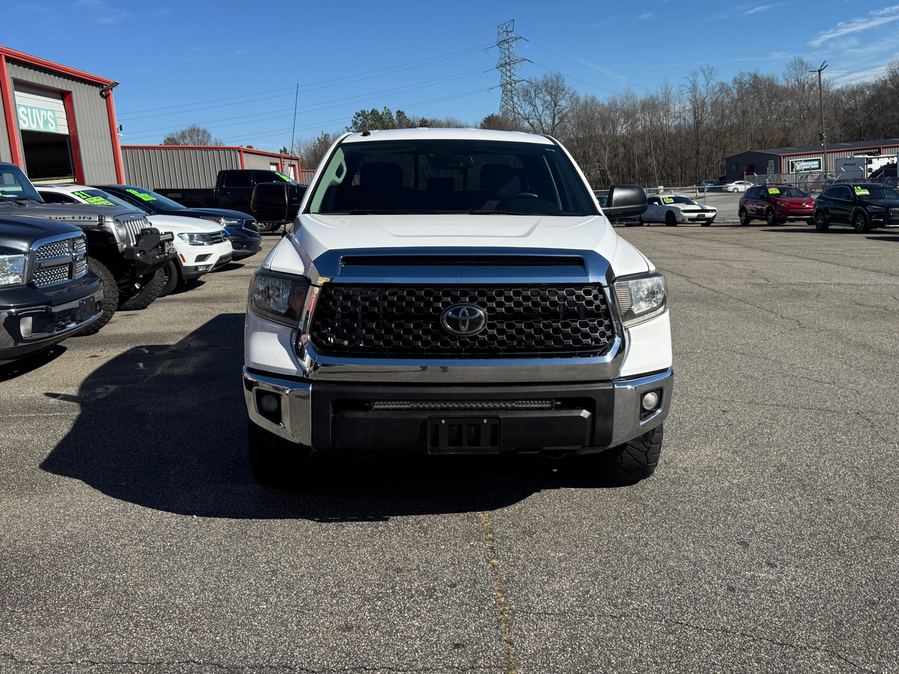 Toyota Tundra SR5 Double Cab 5.7L 4WD 2019