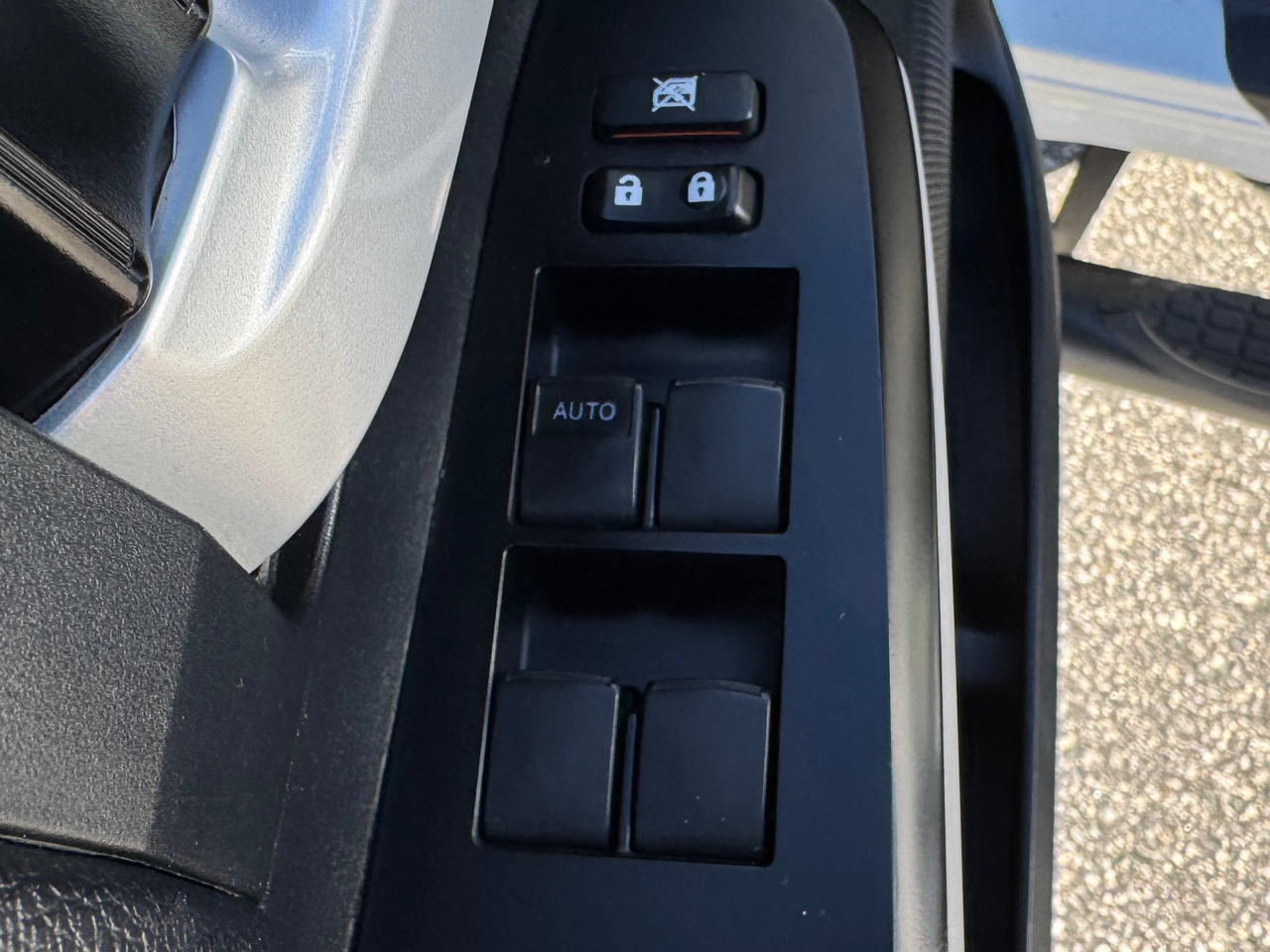 Toyota Tundra SR5 Double Cab 5.7L 4WD 2019