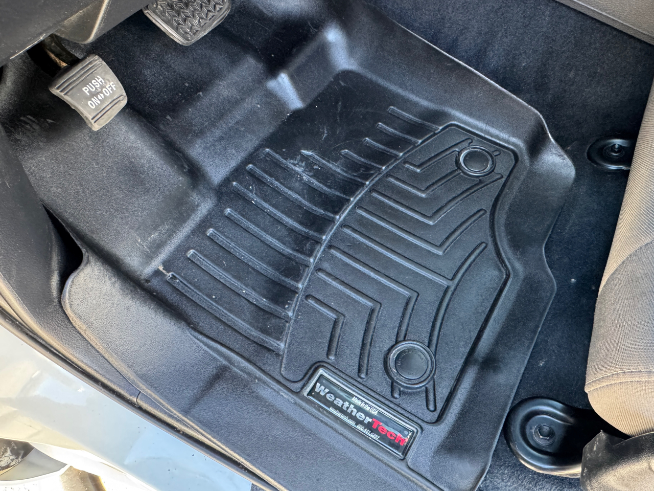 Toyota Tundra SR5 Double Cab 5.7L 4WD 2019