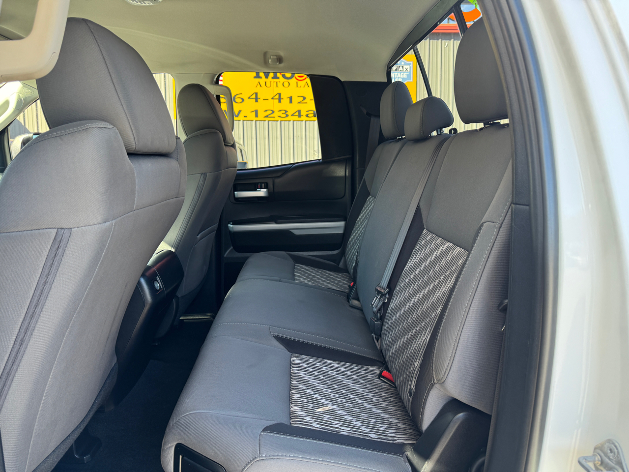 Toyota Tundra SR5 Double Cab 5.7L 4WD 2019
