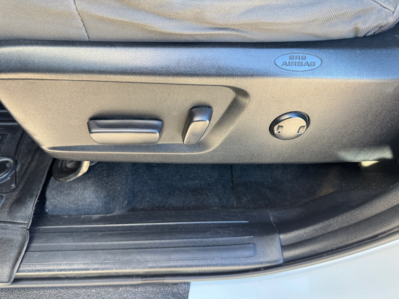 Toyota Tundra SR5 Double Cab 5.7L 4WD 2019