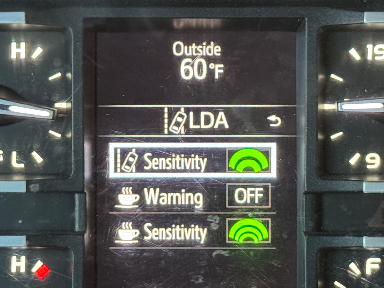 Toyota Tundra SR5 Double Cab 5.7L 4WD 2019