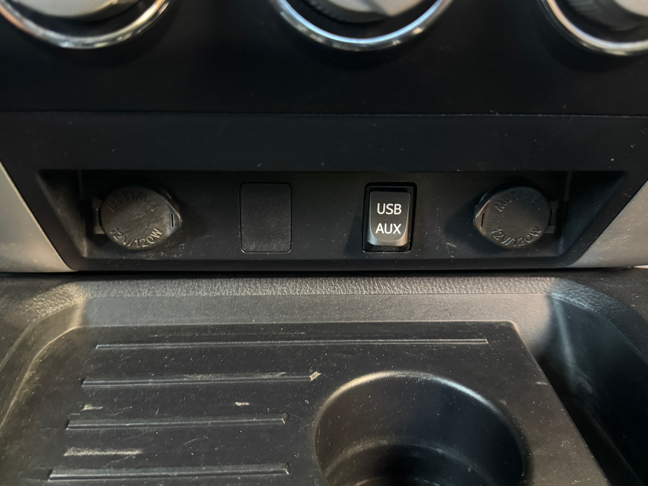 Toyota Tundra SR5 Double Cab 5.7L 4WD 2019