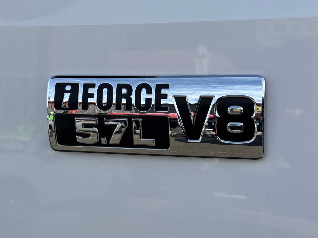 Toyota Tundra SR5 Double Cab 5.7L 4WD 2019