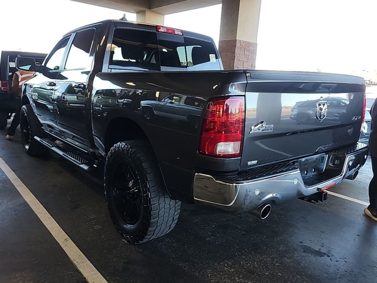 RAM 1500 Big Horn Crew Cab 4WD 2017