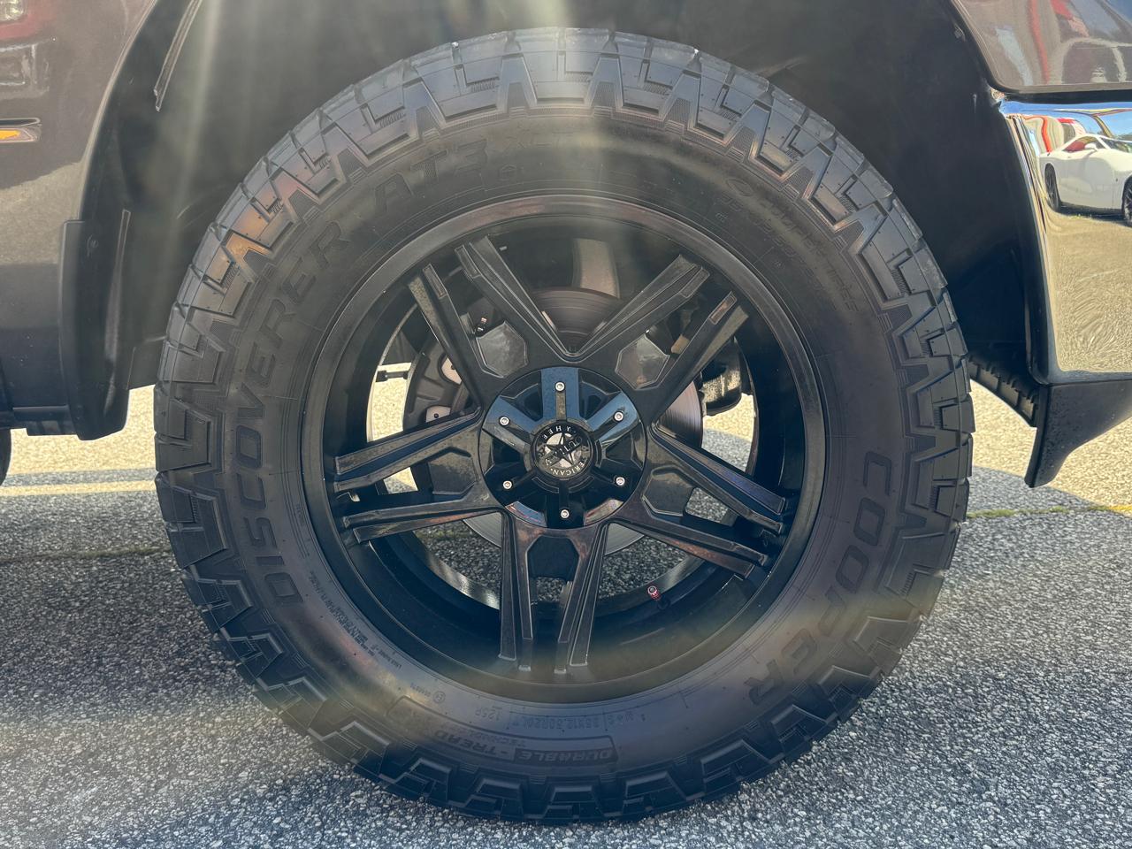 RAM 1500 Big Horn Crew Cab 4WD 2017