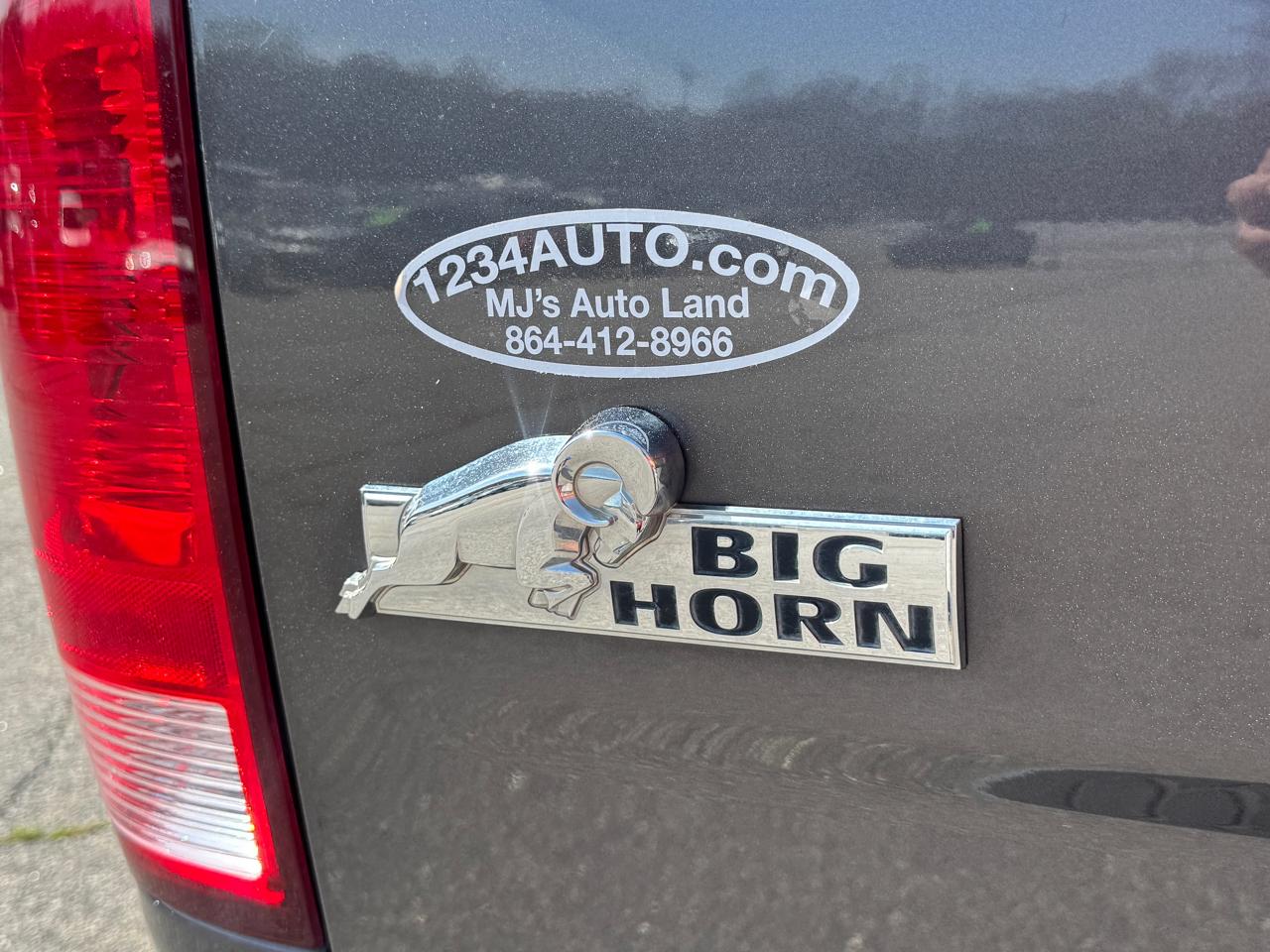 RAM 1500 Big Horn Crew Cab 4WD 2017