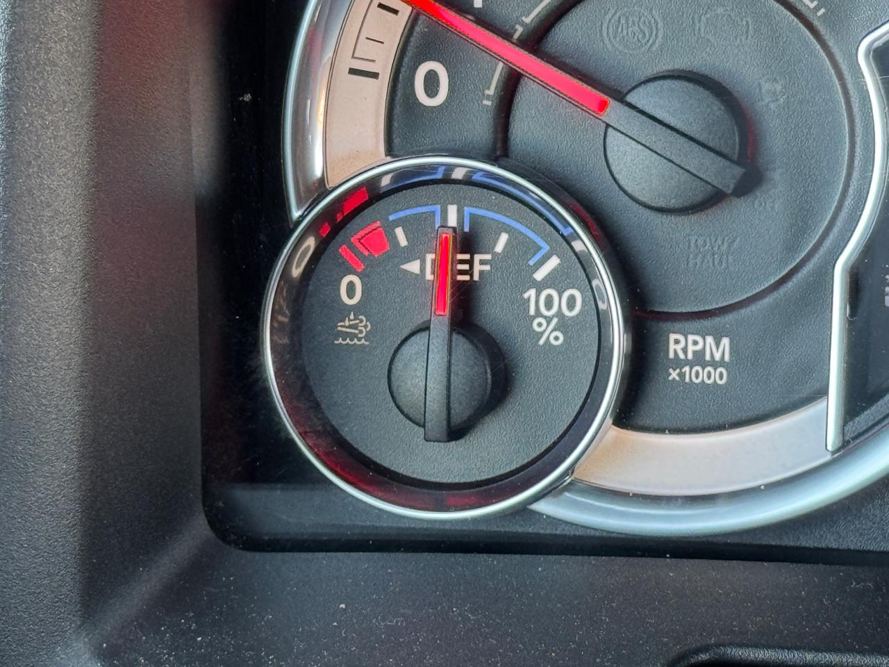 RAM 1500 Big Horn Crew Cab 4WD 2017