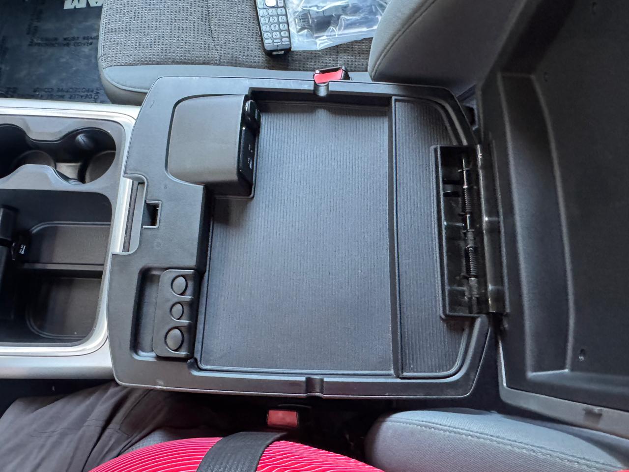 RAM 1500 Big Horn Crew Cab 4WD 2017