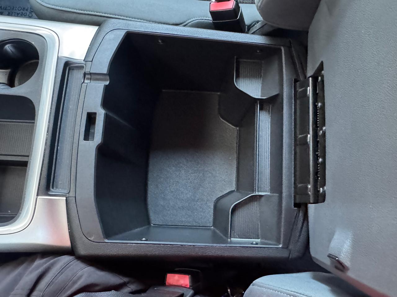 RAM 1500 Big Horn Crew Cab 4WD 2017