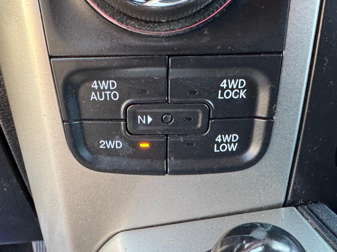 RAM 1500 Big Horn Crew Cab 4WD 2017