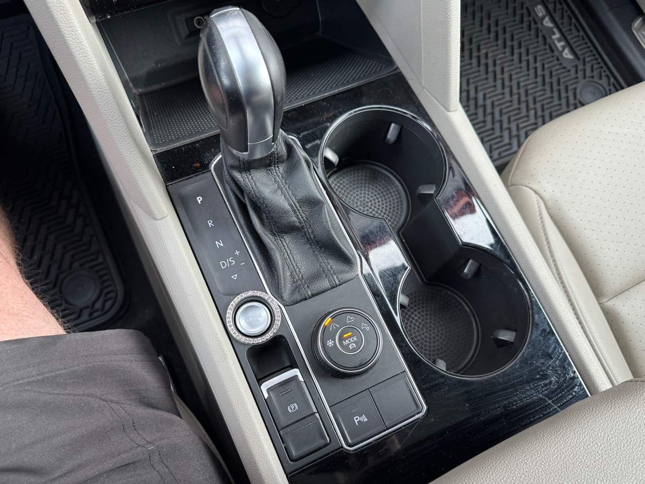 Volkswagen Atlas V6 SEL 4MOTION 2019