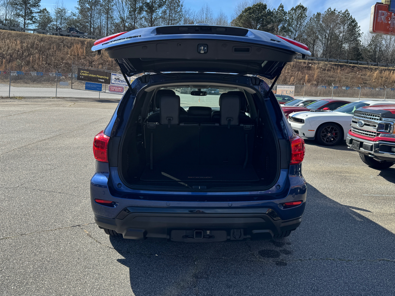 Nissan Pathfinder  2019