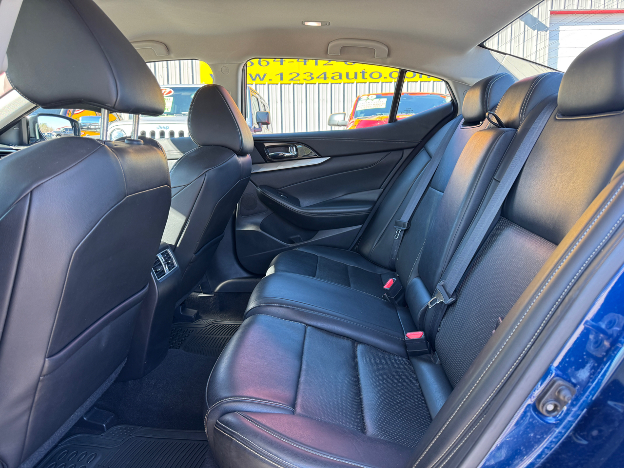 Nissan Maxima 3.5 SV 2021