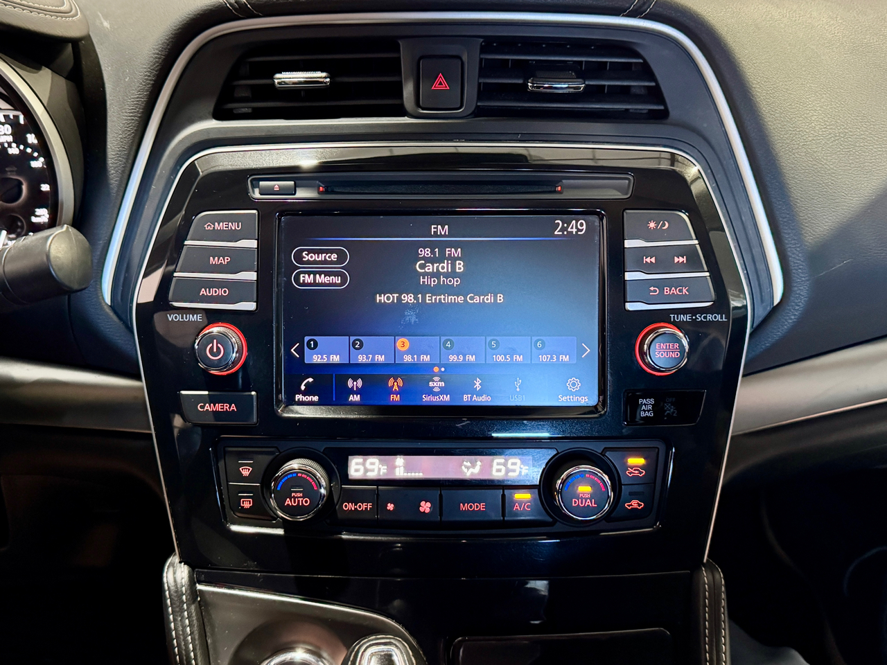 Nissan Maxima 3.5 SV 2021