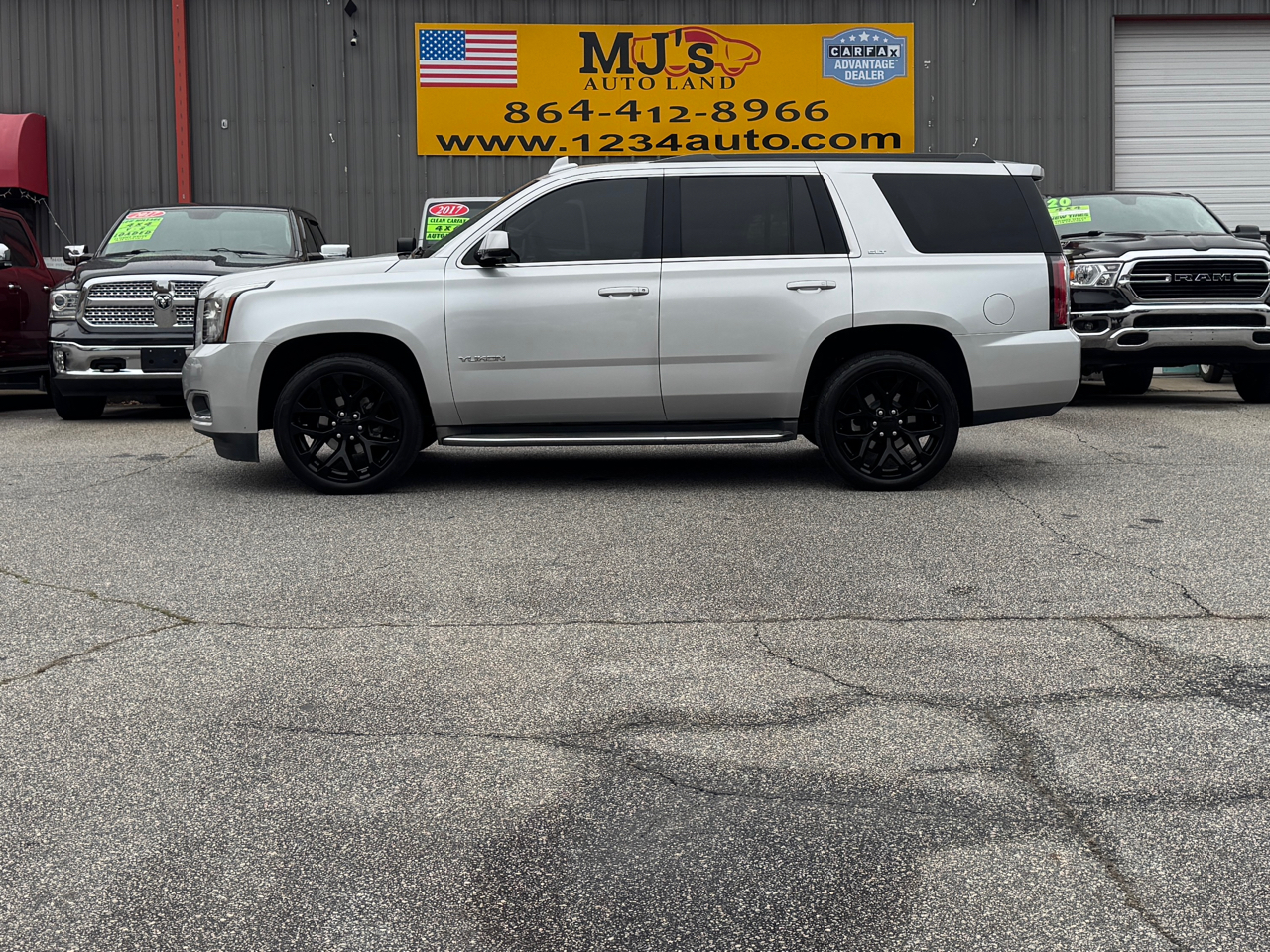 GMC Yukon SLT 2016