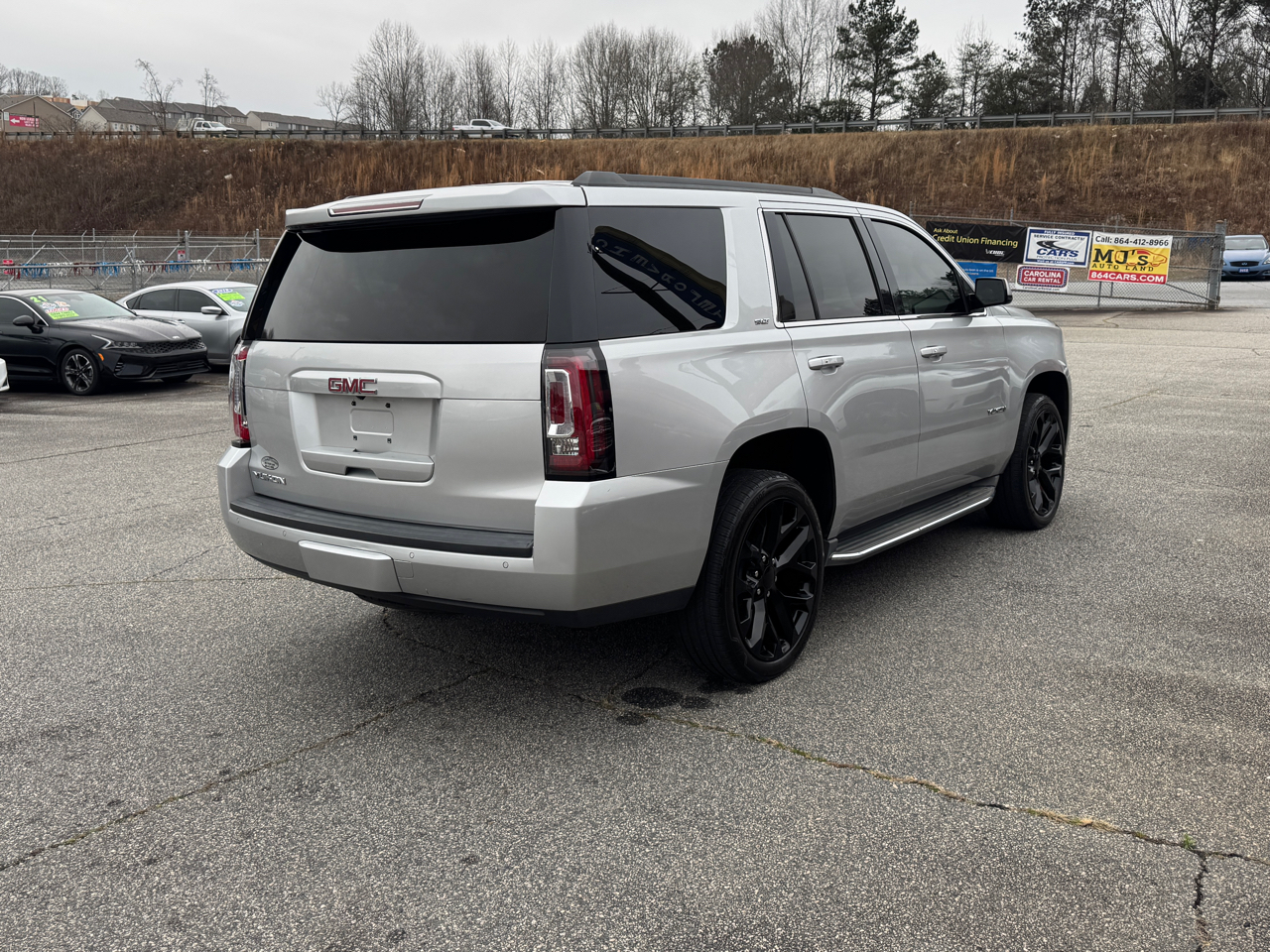 GMC Yukon SLT 2016