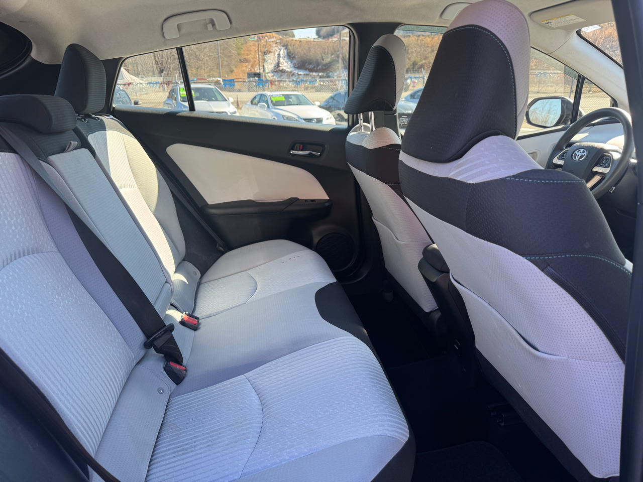 Toyota Prius Two Eco 2017