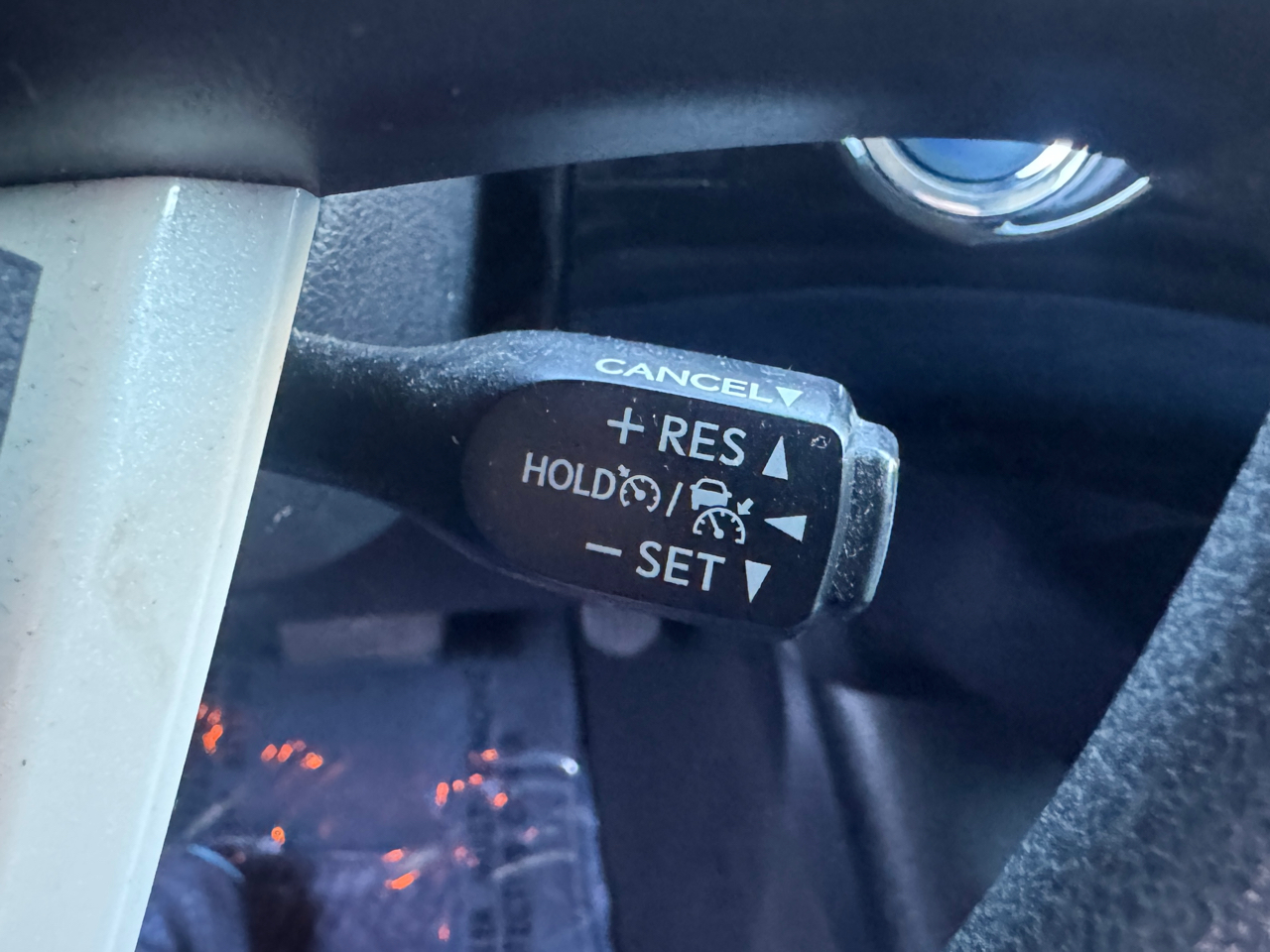 Toyota Prius Two Eco 2017