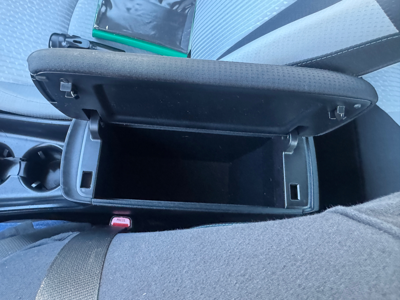 Toyota Prius Two Eco 2017