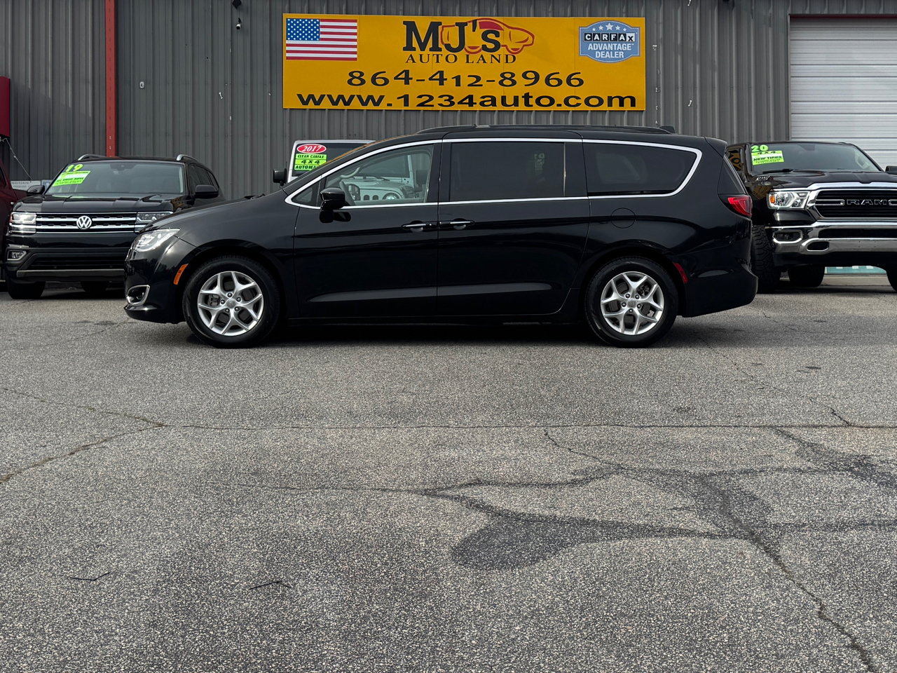 Chrysler Pacifica Touring Plus 2018