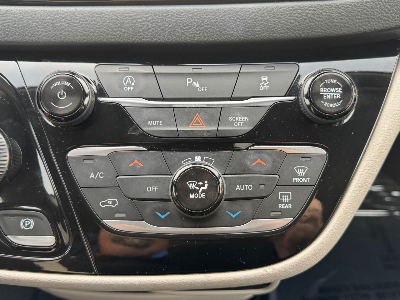 Chrysler Pacifica Touring Plus 2018